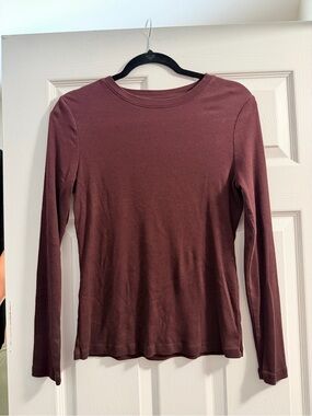 a new day Women's Long Sleeve Crewneck Top - Maroon